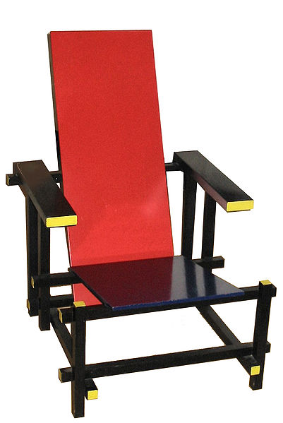 Gerrit Rietveld: Red and blue chair